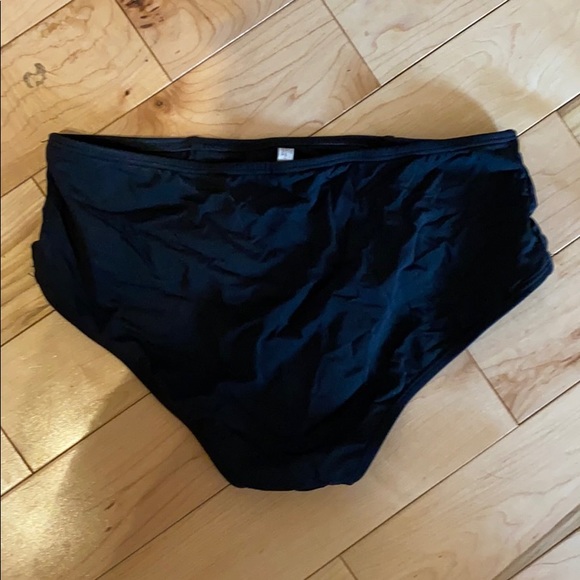 Black Ardene size S swimsuit bikini bottoms - Picture 2 of 3